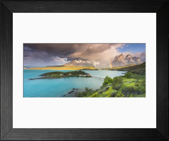 Framed Print : Torres Del Paine National Park, Patagonia, Chile, South America Framed Print : Torres Del Paine National Park, Patagonia, Chile, South America