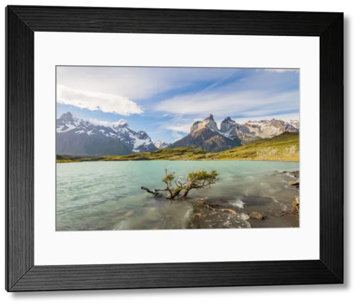 Framed Print : Torres Del Paine National Park, Patagonia, Chile, South America Framed Print : Torres Del Paine National Park, Patagonia, Chile, South America