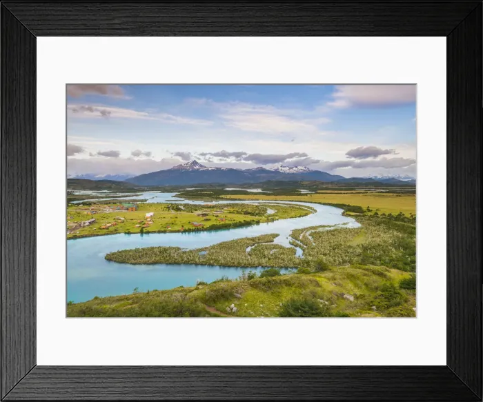 Framed Print : Torres Del Paine National Park, Patagonia, Chile, South America Framed Print : Torres Del Paine National Park, Patagonia, Chile, South America