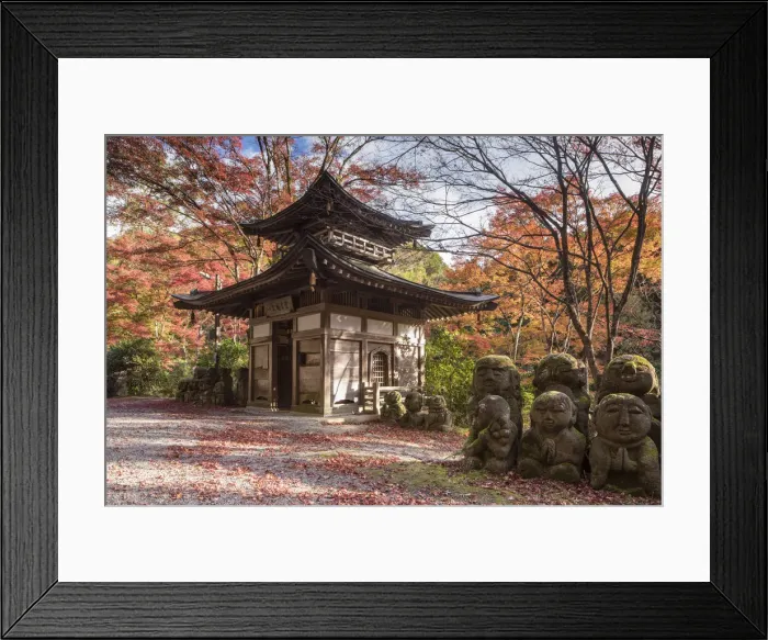 Framed Print : A collection of 1200 Rakan statues representing the disciples of Buddha, Otagi Nenbutsu-ji Framed Print : A collection of 1200 Rakan statues representing the disciples of Buddha, Otagi Nenbutsu-ji