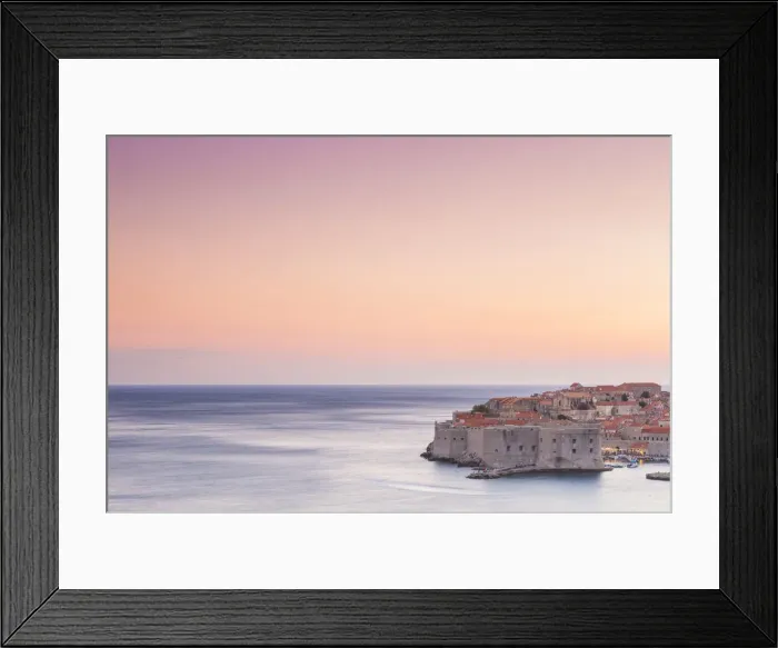 Framed Print : Dusk over the old town, UNESCO World Heritage Site, Dubrovnik, Croatia, Europe Framed Print : Dusk over the old town, UNESCO World Heritage Site, Dubrovnik, Croatia, Europe