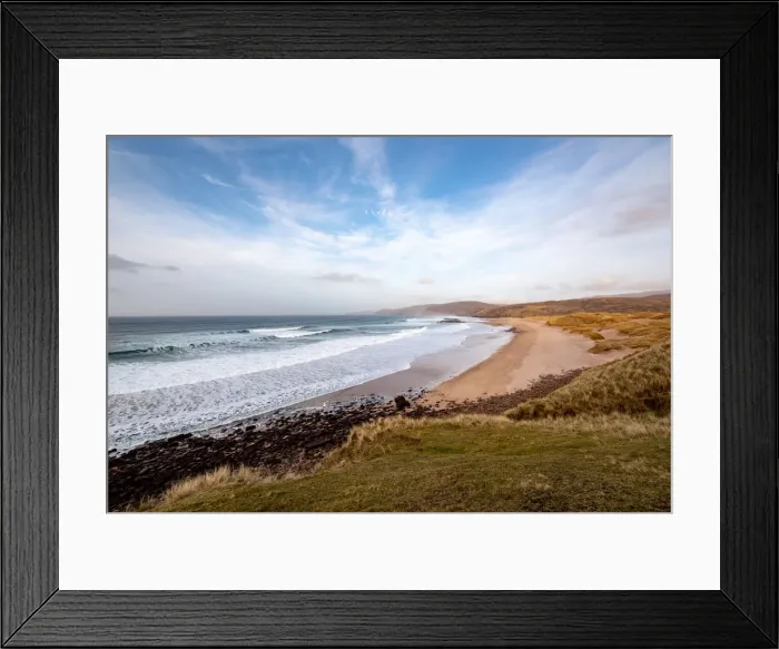 Framed Print : Sandwood Bay, with Cape Wrath in far distance, Sutherland, Scotland, United Kingdom