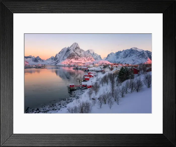 Framed Print : Reine fishing village in winter, Reinefjord, Moskenesoya, Lofoten Islands, Arctic Framed Print : Reine fishing village in winter, Reinefjord, Moskenesoya, Lofoten Islands, Arctic