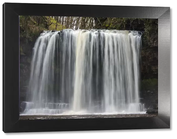 Sgwd yr Eira waterfall, Pontneddfechan, Waterfall country, Brecon Beacons, Powys, Wales