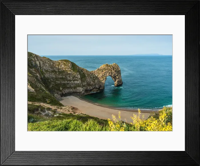 Framed Print : Durdle Door on Englands Jurassic Coast, UNESCO World Heritage Site, Dorset, England Framed Print : Durdle Door on Englands Jurassic Coast, UNESCO World Heritage Site, Dorset, England