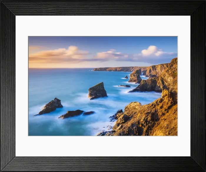Framed Print : Sunset, Bedruthan steps sea stacks at high tide, Carnewas, Bedruthan, North Cornwall Framed Print : Sunset, Bedruthan steps sea stacks at high tide, Carnewas, Bedruthan, North Cornwall