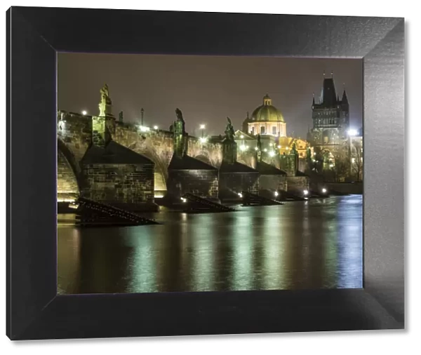 Charles Bridge at night, UNESCO World Heritage Site, Prague, Czech Republic, Europe