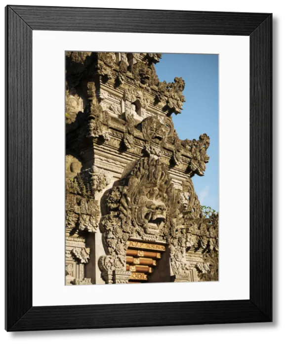 Framed Print : Ubud Palace, Ubud, Bali, Indonesia, Southeast Asia, Asia Framed Print : Ubud Palace, Ubud, Bali, Indonesia, Southeast Asia, Asia