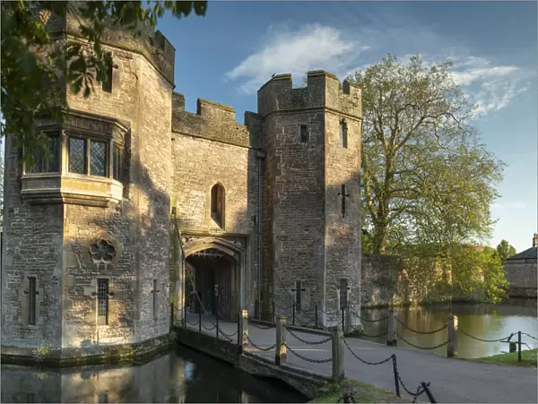 Gatehouse of the Bishops Palace in Wells, Somerset, England, United Kingdom, Europe