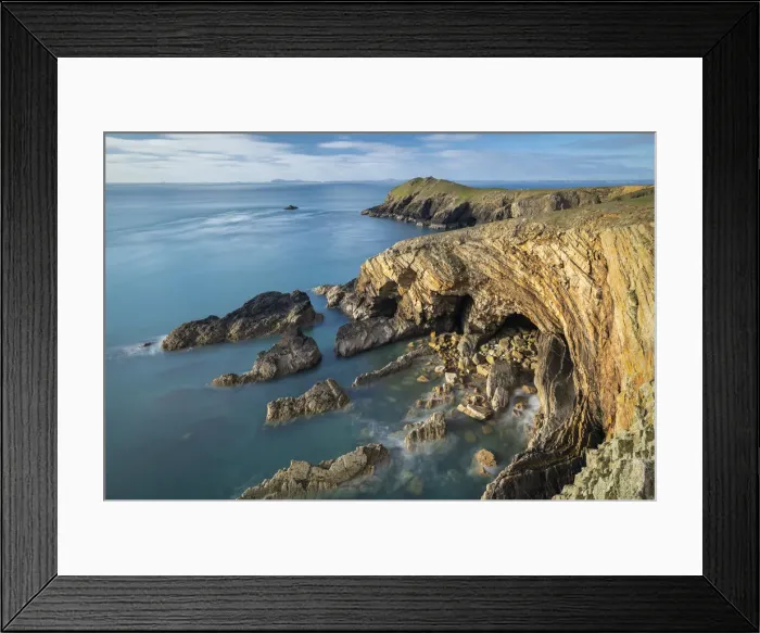 Framed Print : Clifftop vista from Martins Haven, Pembrokeshire Coast National Park, Wales Framed Print : Clifftop vista from Martins Haven, Pembrokeshire Coast National Park, Wales