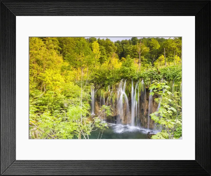 Framed Print : Plitvice Lakes National Park, UNESCO World Heritage Site, Croatia, Europe Framed Print : Plitvice Lakes National Park, UNESCO World Heritage Site, Croatia, Europe