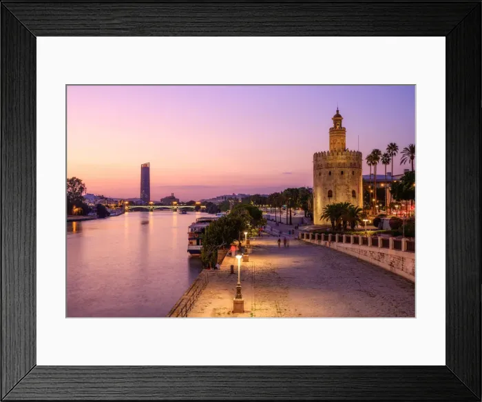 Framed Print : The Torre del Oro (Golden Tower) on the banks of the river Guadalquivir, Seville Framed Print : The Torre del Oro (Golden Tower) on the banks of the river Guadalquivir, Seville