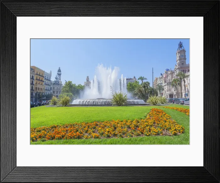 Framed Print : Ayuntamiento Square and townhall, Valencia, Comunidad Autonoma de Valencia, Spain, Europe Framed Print : Ayuntamiento Square and townhall, Valencia, Comunidad Autonoma de Valencia, Spain, Europe
