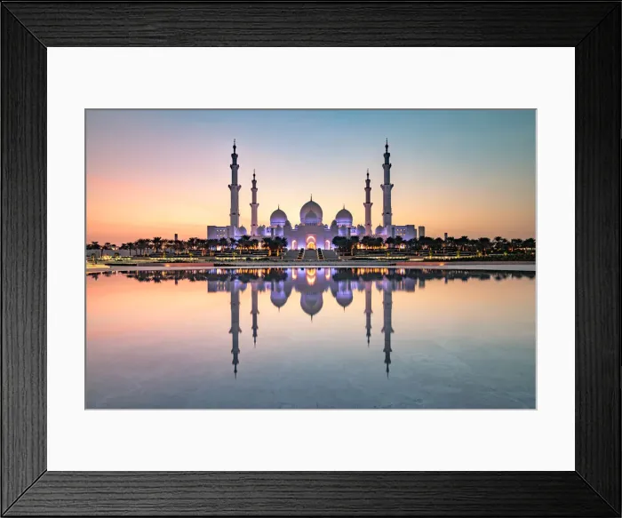 Framed Print : Abu Dhabis magnificent Grand Mosque viewed in a reflecting pool, Abu Dhabi, United Framed Print : Abu Dhabis magnificent Grand Mosque viewed in a reflecting pool, Abu Dhabi, United