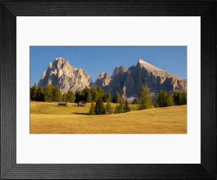 Framed Print : Alpe Di Siusi, Seiser Alm, South Tyrol, Dolomites, Italy, Europe Framed Print : Alpe Di Siusi, Seiser Alm, South Tyrol, Dolomites, Italy, Europe