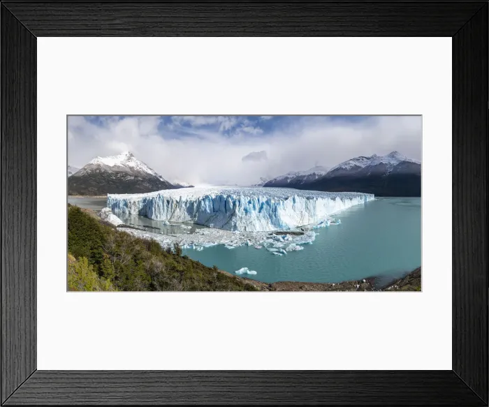 Framed Print : Southern terminus of Perito Moreno glacier, Lago Argentino and mountains, Los Glaciares Framed Print : Southern terminus of Perito Moreno glacier, Lago Argentino and mountains, Los Glaciares