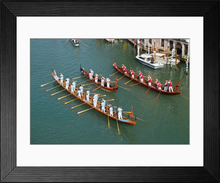 Framed Print : The boats of the historical procession for the historical Regatta on the Grand Canal
