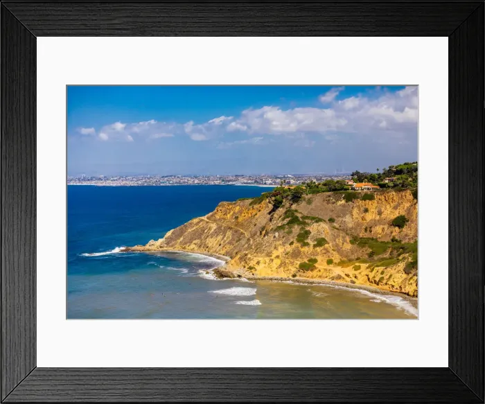 Framed Print : View of Cliffs in Rancho Palos Verdes, California, United States of America, North Framed Print : View of Cliffs in Rancho Palos Verdes, California, United States of America, North