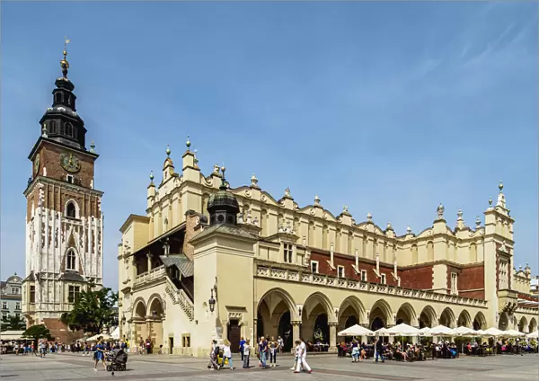 Cloth Hall and Town Hall Tower, Market Square, Cracow (Krakow), UNESCO World Heritage