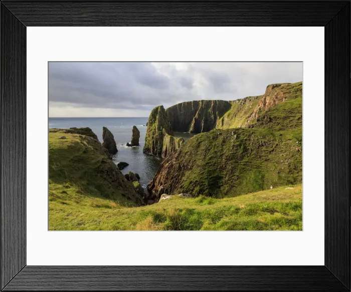Framed Print : Westerwick, dramatic coastal views, red granite sea cliffs and stacks, West Mainland Framed Print : Westerwick, dramatic coastal views, red granite sea cliffs and stacks, West Mainland