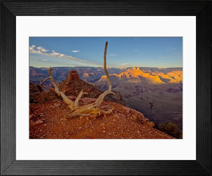 Framed Print : View of O Neill Butte on the left and Grand Canyon on the right from the edge Framed Print : View of O Neill Butte on the left and Grand Canyon on the right from the edge