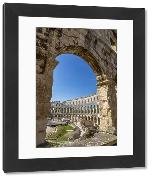 View of the Roman Amphitheatre against blue sky, Pula, Istria County, Croatia, Adriatic