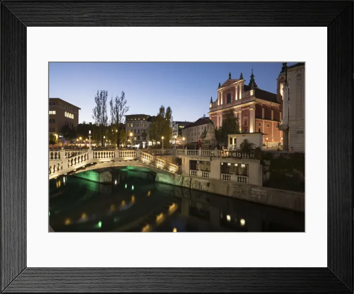 Framed Print : Triple Bridges, Old Town, Ljubljana, Slovenia, Europe Framed Print : Triple Bridges, Old Town, Ljubljana, Slovenia, Europe