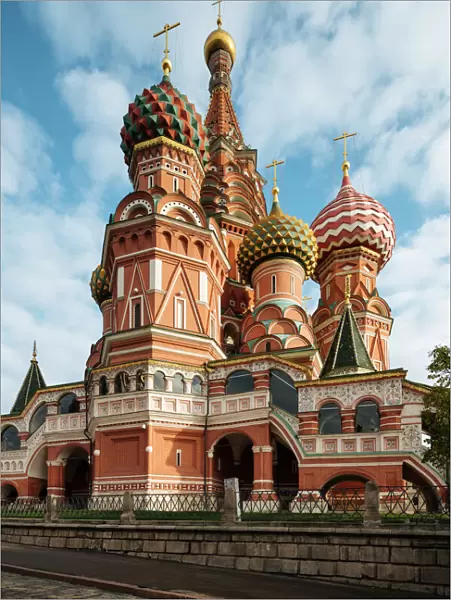 Exterior of St. Basils Cathedral, Red Square, UNESCO World Heritage Site, Moscow