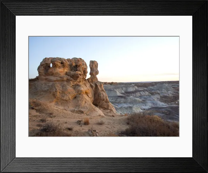 Framed Print : Sandstone sculptures in Bisti / De-Na-Zin Wilderness at dusk, New Mexico Framed Print : Sandstone sculptures in Bisti / De-Na-Zin Wilderness at dusk, New Mexico