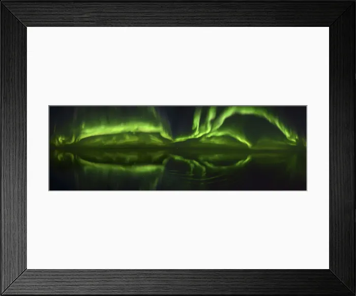 Framed Print : 180 degree panorama of the Northen Lights (Aurora Borealis) over the ocean Framed Print : 180 degree panorama of the Northen Lights (Aurora Borealis) over the ocean