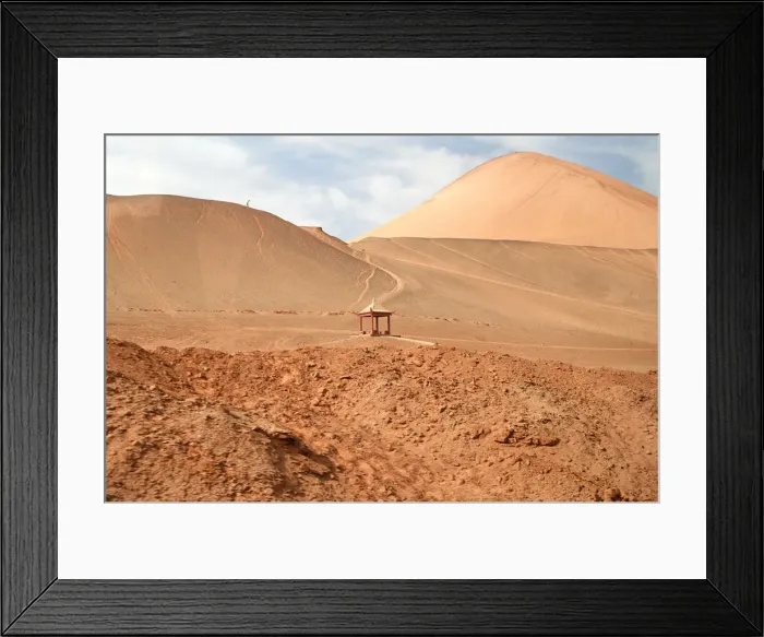 Framed Print : Shrine in the vast Taklamakan desert near Bezeklik, Xinjiang, China, Asia Framed Print : Shrine in the vast Taklamakan desert near Bezeklik, Xinjiang, China, Asia