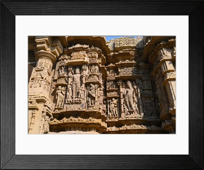 Framed Print : Wall of ornately carved Modhera Sun temple, built in 1026 by Bhima of Chaulukya dynasty Framed Print : Wall of ornately carved Modhera Sun temple, built in 1026 by Bhima of Chaulukya dynasty