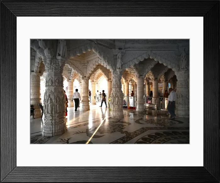 Framed Print : Visitors to the white marble Swaminarayan temple, built following the 2001 earthquake Framed Print : Visitors to the white marble Swaminarayan temple, built following the 2001 earthquake