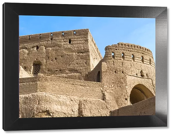 Narin Qaleh (Narin Ghaleh), tower and ramparts, Meybod mud-brick fortress, Meybod