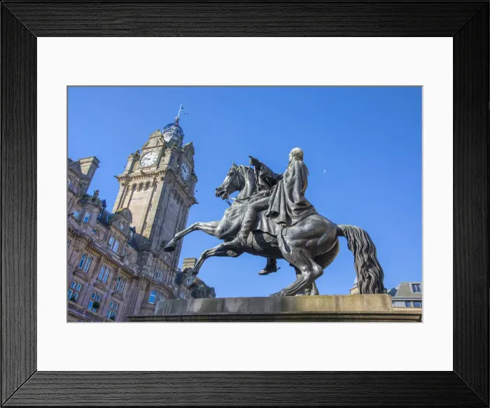 Framed Print : Caledonian Hotel and statue of Arthur Wellesley (1st Duke of Wellington), Edinburgh Framed Print : Caledonian Hotel and statue of Arthur Wellesley (1st Duke of Wellington), Edinburgh