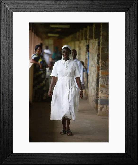 Framed Print : Nun in Dzogbegan Benedictine Abbey, Danyi Dzogbegan, Togo, West Africa, Africa Framed Print : Nun in Dzogbegan Benedictine Abbey, Danyi Dzogbegan, Togo, West Africa, Africa