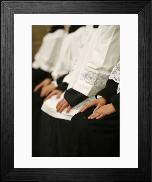 Framed Print : Traditionalist Mass in Notre-Dame du Carmel chapel, Fontainebleau, Seine-et-Marne, France Framed Print : Traditionalist Mass in Notre-Dame du Carmel chapel, Fontainebleau, Seine-et-Marne, France