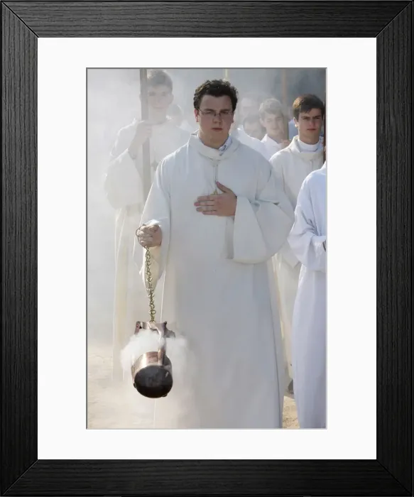 Framed Print : Incense bearer, Notre Dame de Paris, Paris, France, Europe Framed Print : Incense bearer, Notre Dame de Paris, Paris, France, Europe