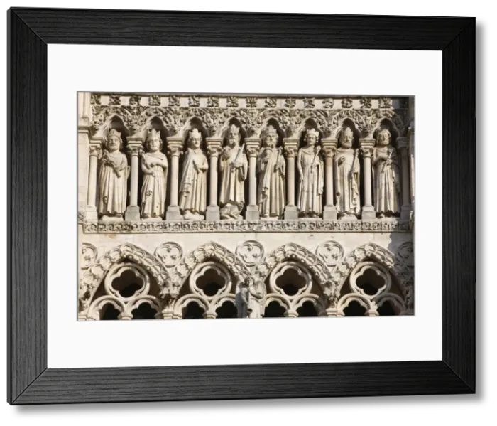 Framed Print : Kings Gallery, Amiens cathedral, UNESCO World Heritage Site, Amiens, Somme, France