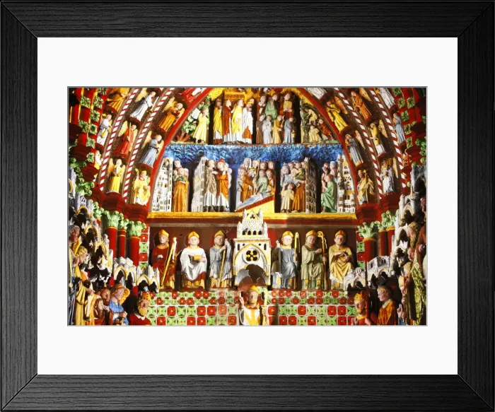 Framed Print : Tympanum, Amiens cathedral illumination, UNESCO World Heritage Site, Amiens, Somme Framed Print : Tympanum, Amiens cathedral illumination, UNESCO World Heritage Site, Amiens, Somme