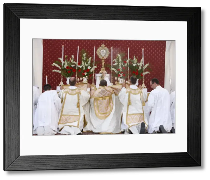 Framed Print : Mass, traditionalist Catholic pilgrimage, Gas, Eure-et-Loir, France, Europe Framed Print : Mass, traditionalist Catholic pilgrimage, Gas, Eure-et-Loir, France, Europe