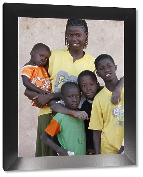 Senegalese children, Garage-Bentenier, Thies, Senegal, West Africa, Africa