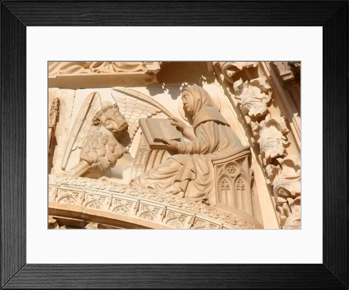Framed Print : Evangelist Mark and his symbol the lion, Batalha, UNESCO World Heritage Site, Estremadura Framed Print : Evangelist Mark and his symbol the lion, Batalha, UNESCO World Heritage Site, Estremadura