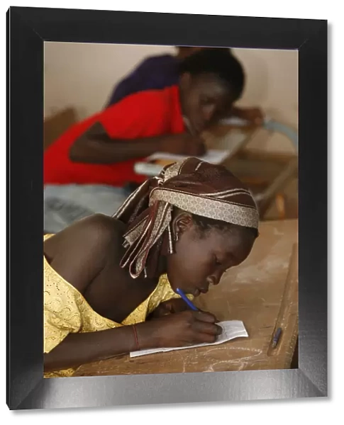 Schoolchildren, Garage-Bentenier, Thies, Senegal, West Africa, Africa