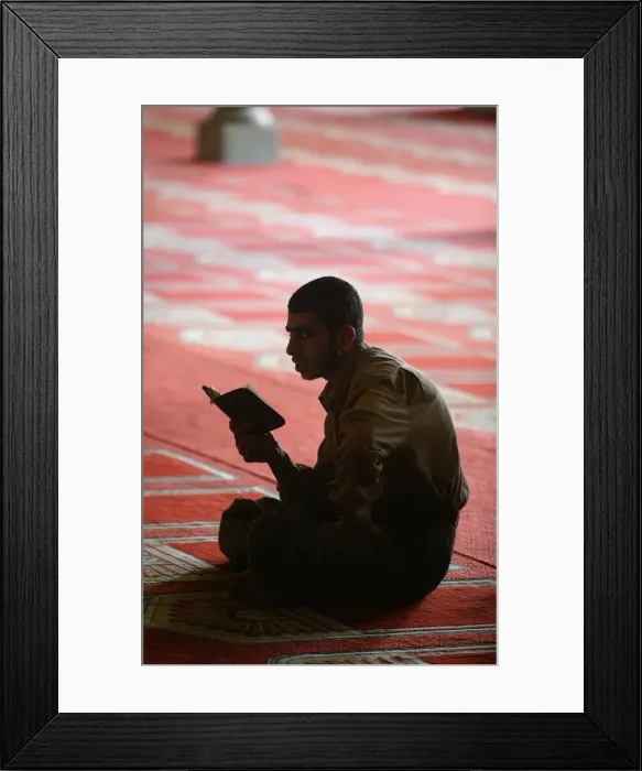 Framed Print : Koran reading at Al Azhar mosque, Cairo, Egypt, North Africa, Africa Framed Print : Koran reading at Al Azhar mosque, Cairo, Egypt, North Africa, Africa