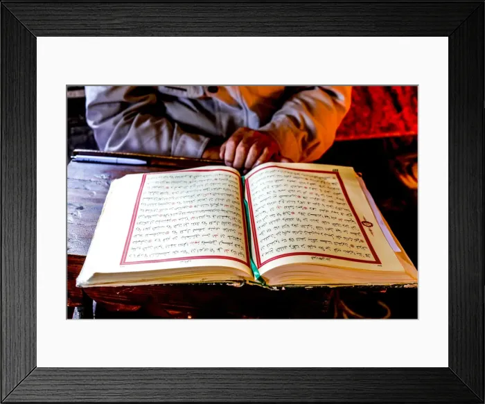 Framed Print : Macedonian Muslim reading the Koran, Pasha Mosque, the painted mosque of Tetovo Framed Print : Macedonian Muslim reading the Koran, Pasha Mosque, the painted mosque of Tetovo