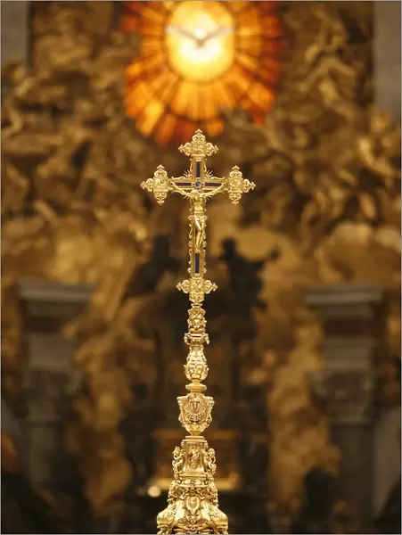 Crucifix in St. Peters Basilica, Vatican, Rome, Lazio, Italy, Europe