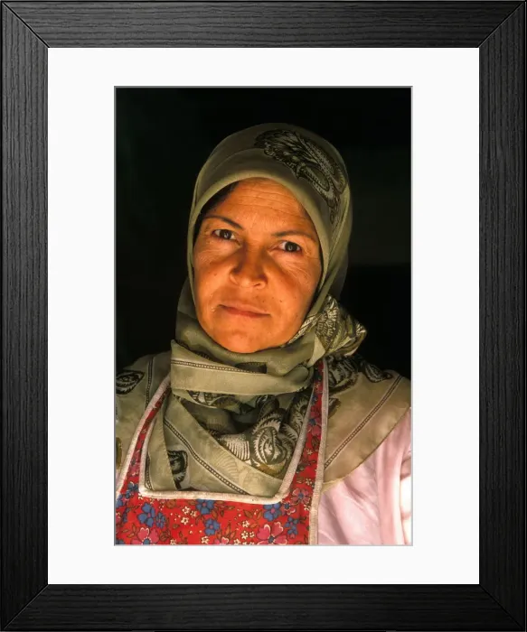 Framed Print : Lebanese woman, Bekaa, Lebanon, Middle East Framed Print : Lebanese woman, Bekaa, Lebanon, Middle East