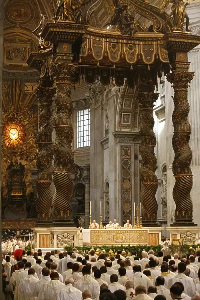 Easter Thursday Mass in St. Peters Basilica, Vatican, Rome, Lazio, Italy, Europe