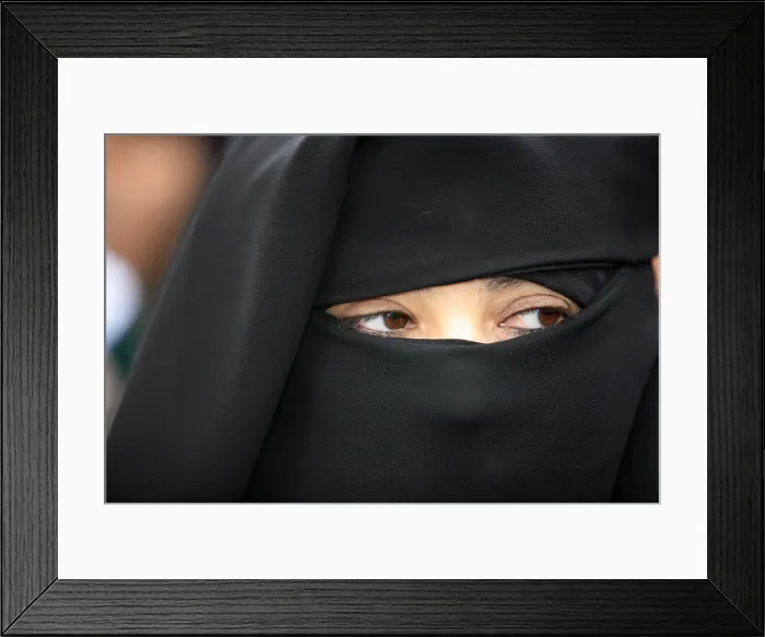 Framed Print : Veiled woman, Paris, France, Europe Framed Print : Veiled woman, Paris, France, Europe